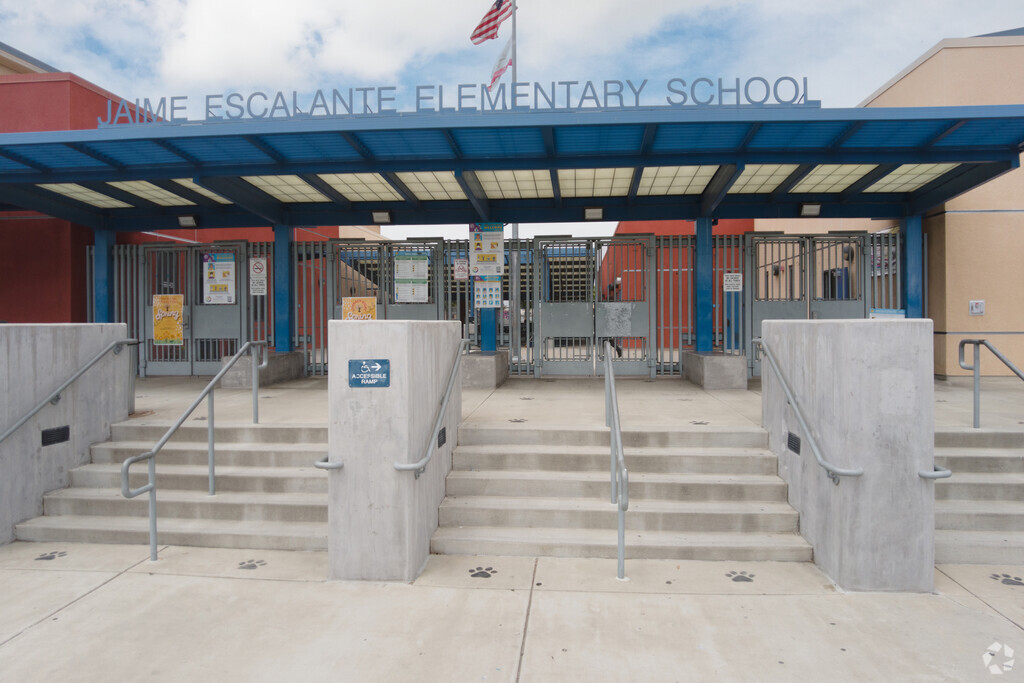 Jaime Escalante Elementary School offers a safe and academically enriching environment.
