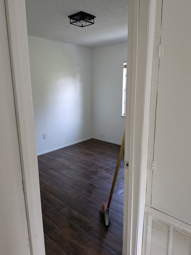 1906 Park Manor Dr, Orlando, FL 32817 - photo 5