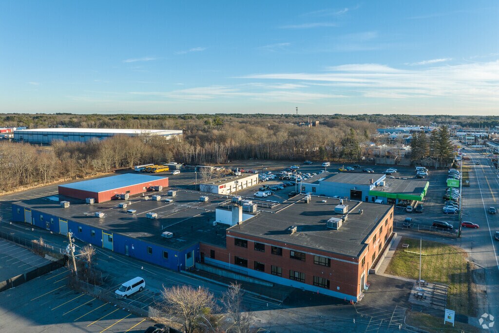 New Heights Charter Schools in Campello received an overall C from Niche.