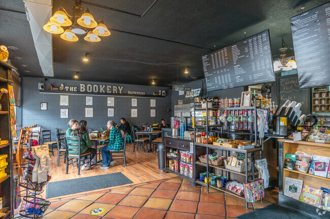 Ephrata has lots of local restaurants on Basin street.