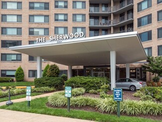5001 Seminary Rd, Alexandria, VA 22311