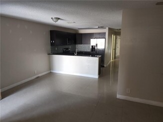 3732 SW 60th Ave Unit 2, Davie, FL 33314