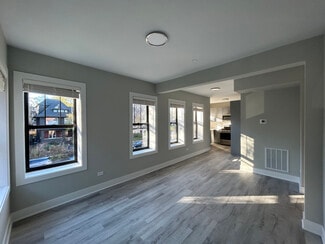 1131 Oak Ave, Evanston, IL 60202