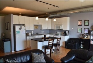 1924 N Hubbard St Unit 314, Milwaukee, WI 53212