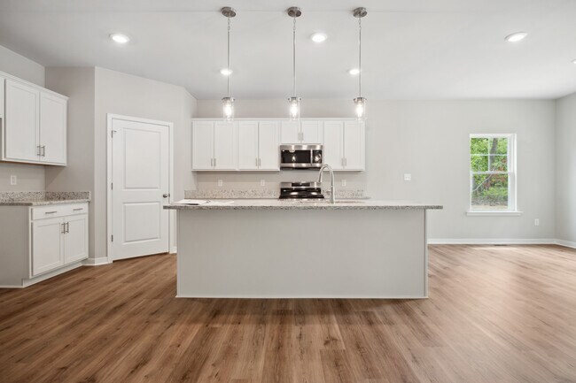 354 Glenmore Ln, Keswick, VA 22947 - photo 7