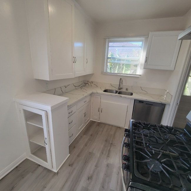 1509 12th Ave unit 1.4, Los Angeles, CA 90019 - photo 4