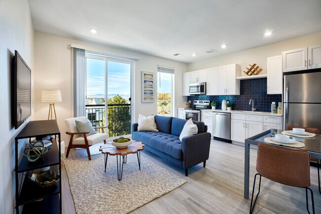 Bloom at Cherry Creek, Glendale, CO 80246 - photo 4