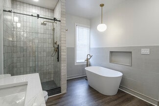 1530 N Cass St Unit 1530B, Milwaukee, WI 53202