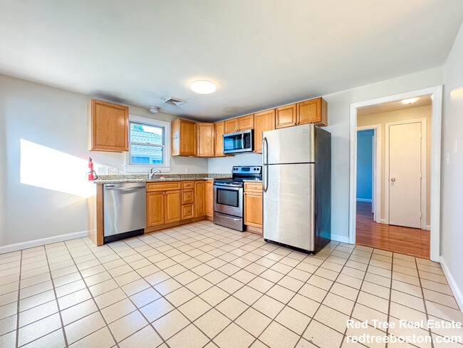 74 Dunboy St unit 2, Brighton, MA 02135 - photo 4