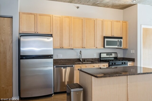 321 S Sangamon St unit 408, Chicago, IL 60607 - photo 5