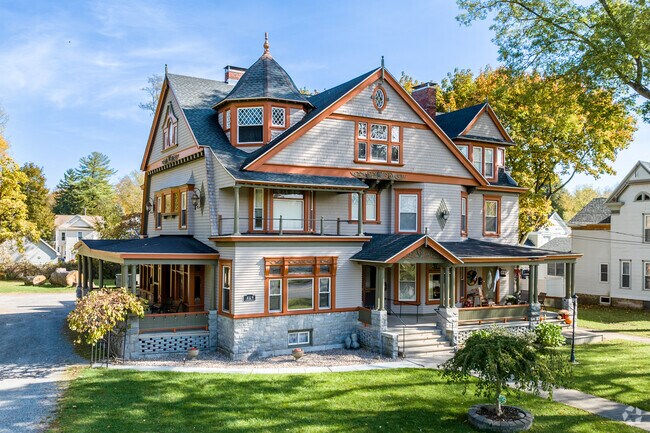 On Main Street in Oneida you can find large renovated historical homes.