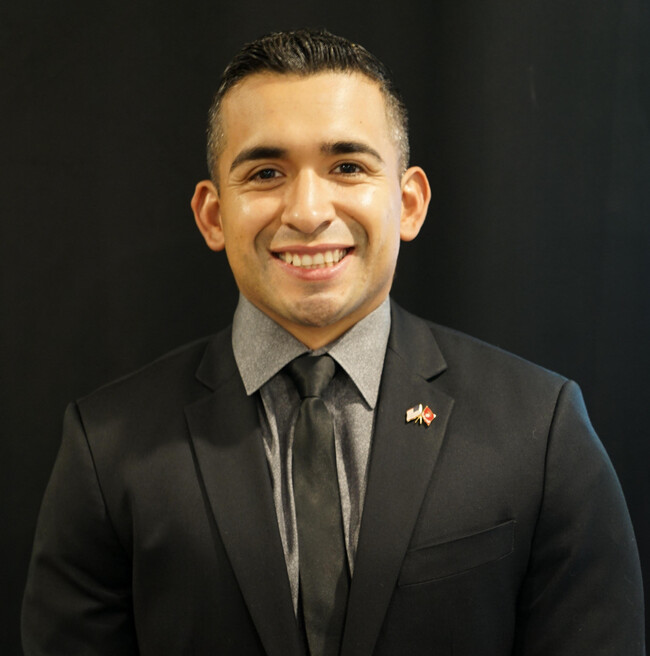 Agent Photo