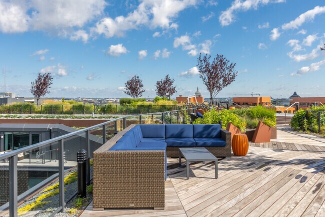 Crossing DC, Washington, DC 20003 - photo 6