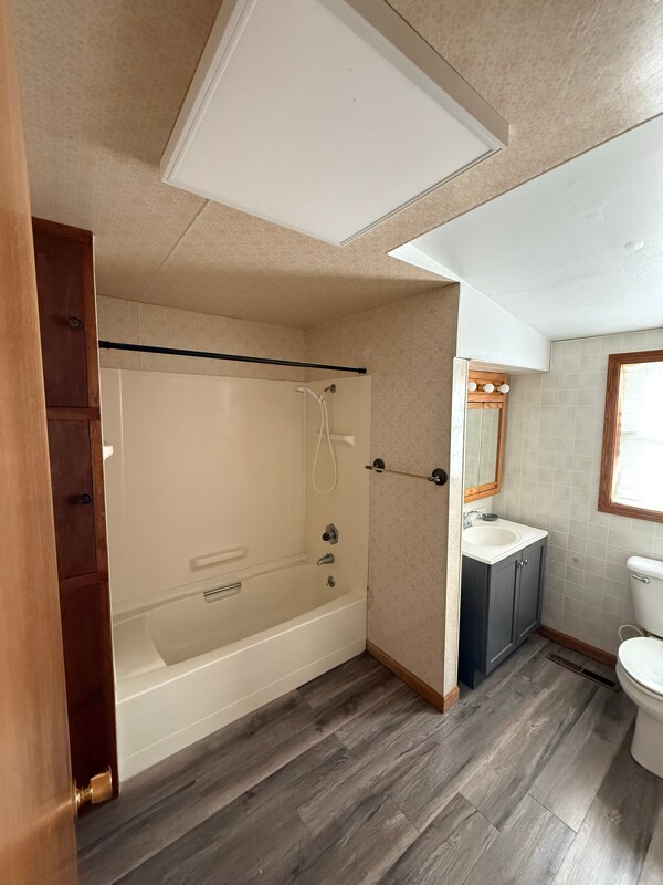 403 W 3rd St, Sanborn, IA 51248 - photo 7