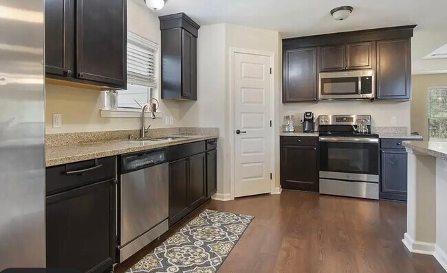 784 Huey Andrew Ave, Gonzales, LA 70737 - photo 4