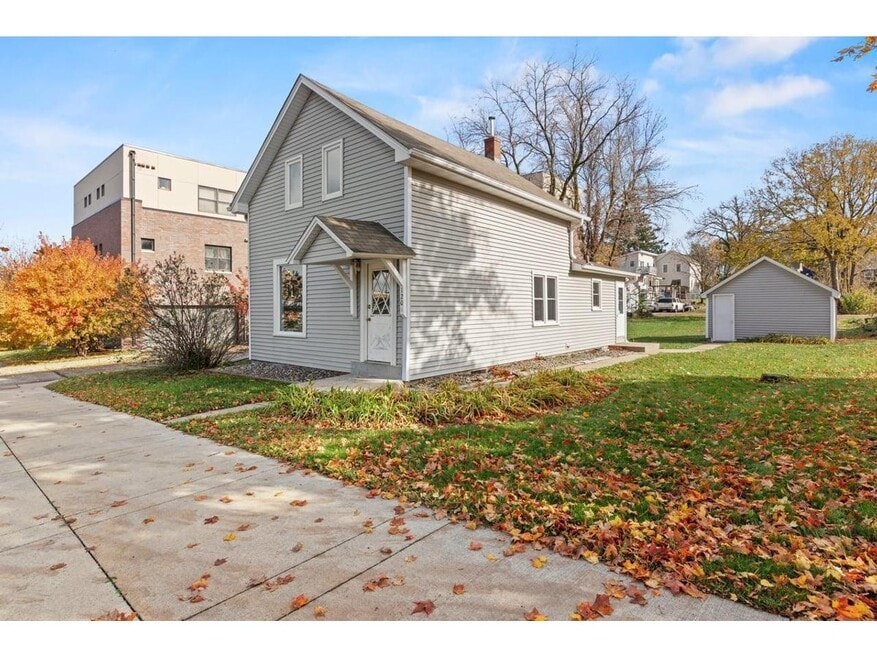 120 2nd St N, Delano, MN 55328 - photo 1