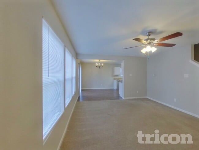 923 Littleton Dr, Concord, NC 28025 - photo 2