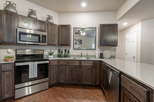 The Trails at the Crossings I/II, Springdale, AR 72762 - photo 3