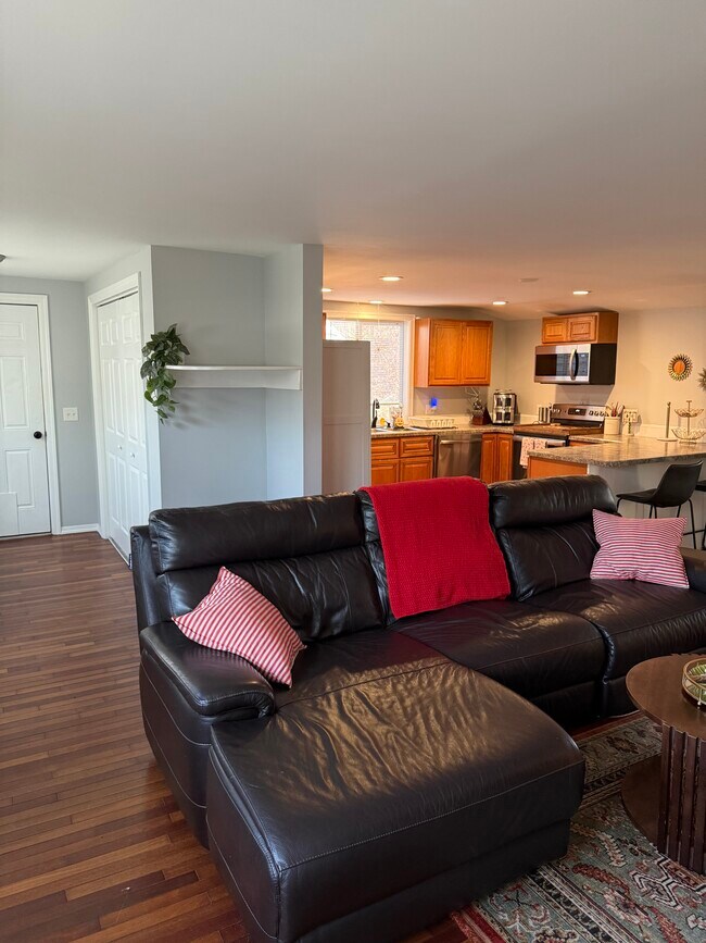 244 E High St, East Hampton, CT 06424 - photo 6