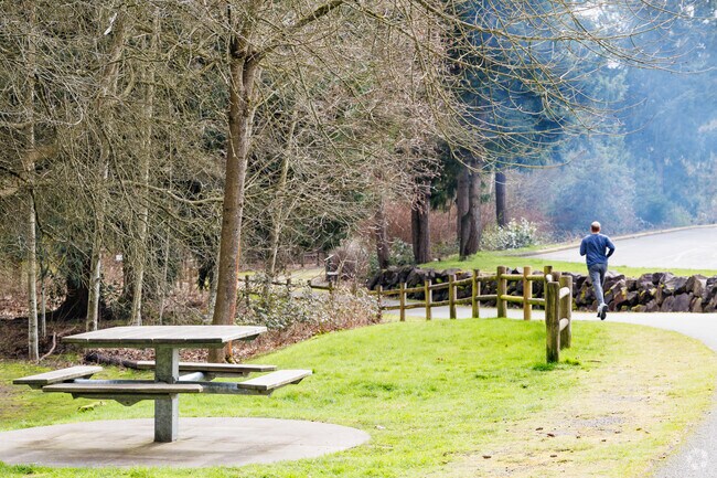 The Bear Creek Trail winds through Bear Creek and connects to the Sammamish River Trail.