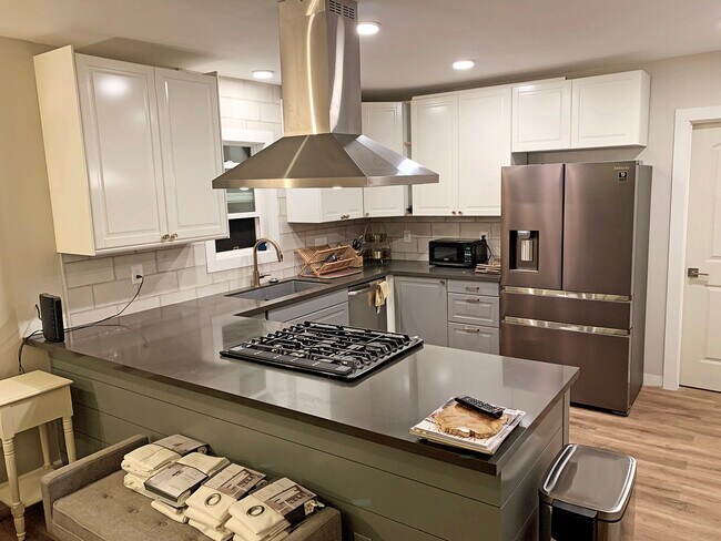 3467 W 71st St, Los Angeles, CA 90043 - photo 5