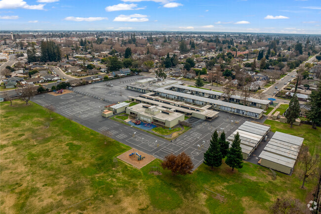 George Washington Elementary is capturing moments of learning in North Lodi.
