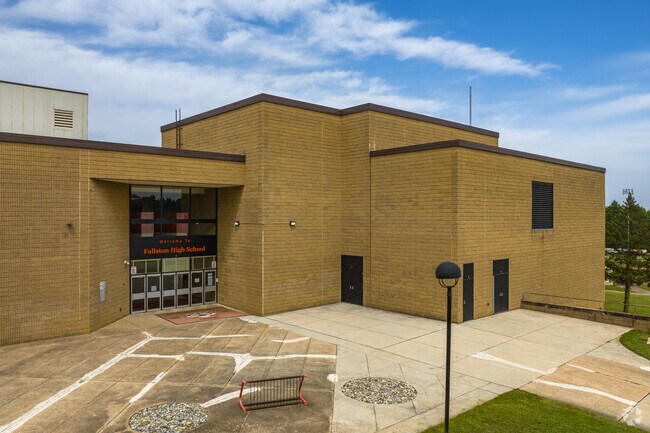 Fallston High School serves grades 9-12 and is the home of the Cougars.