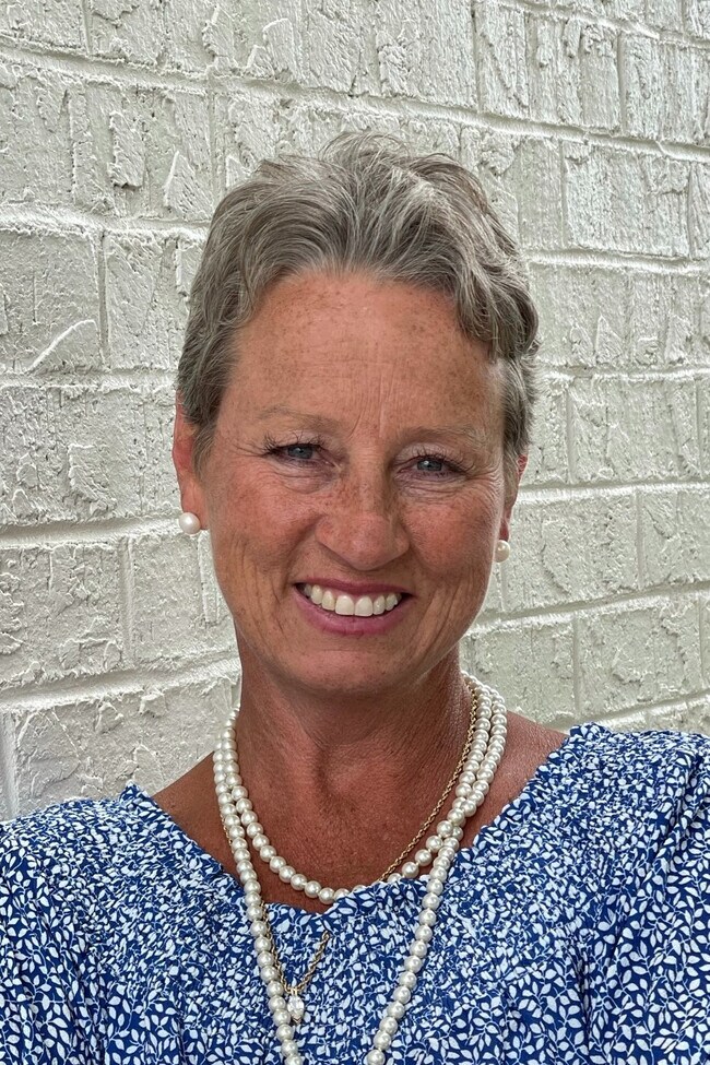 Laura Branham