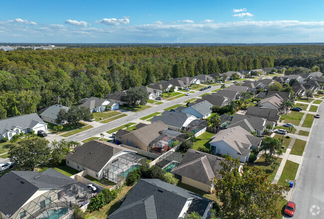 The community of Kissimmee, FL is located right outside of Orlando.