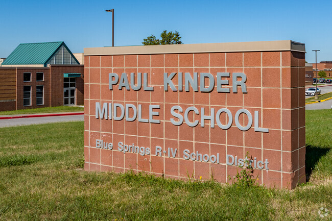 Paul Kinder Middle School Sign