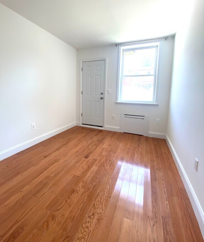 8279 164th Place unit 1, Jamaica, NY 11432 - photo 5