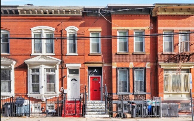 13 2nd Ave unit 1, Newark, NJ 07104 - photo 7