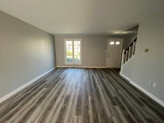 1260 N Forest Rd, Amherst, NY 14221