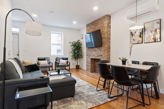 1238 Butterfield Way, Pittsburgh, PA 15212 - photo 2