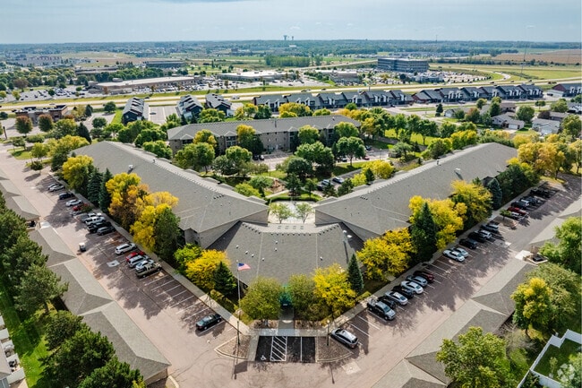 LEXINGTON ESTATES, Sioux Falls, SD 57106 - photo 2