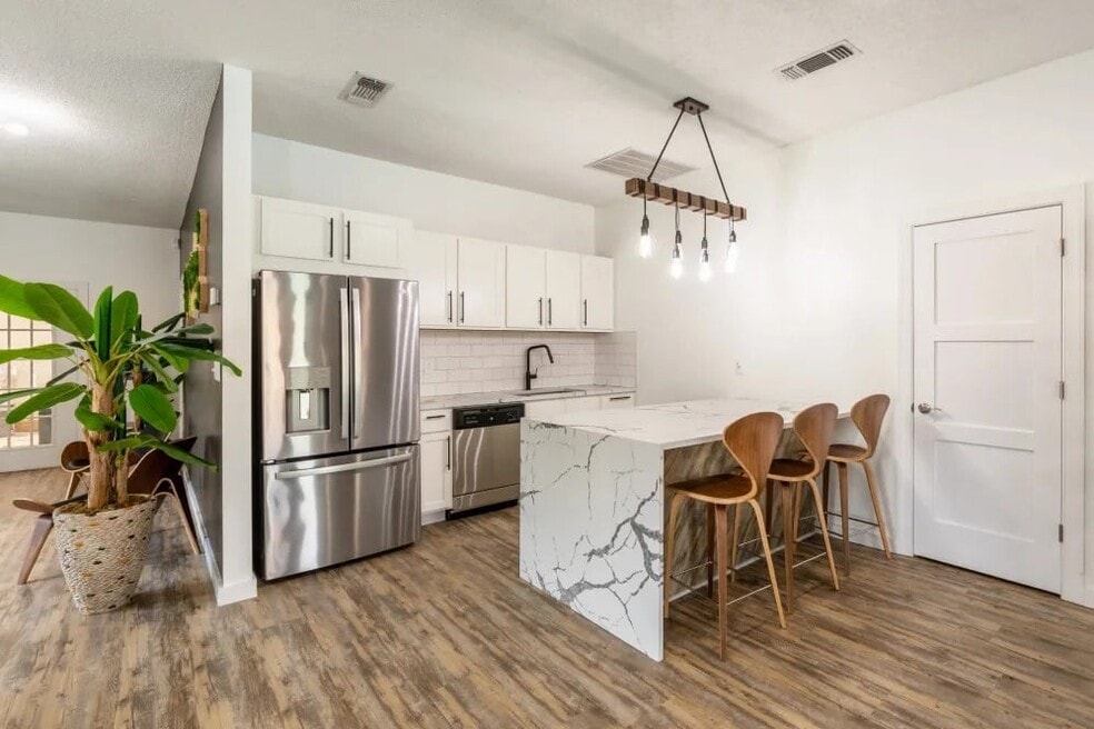 The Pointe at Westland, Cleveland, TN 37311 - photo 1