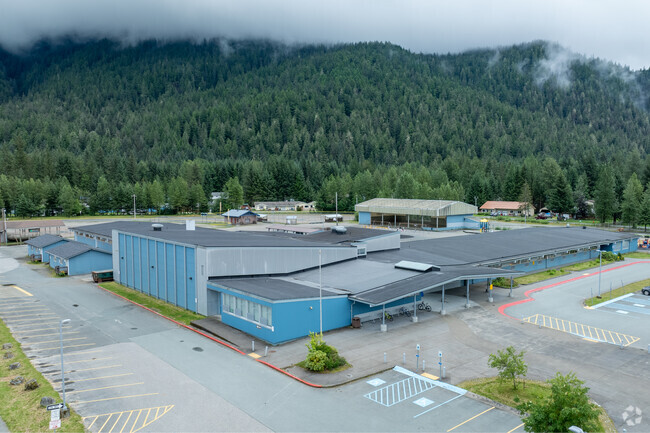 Glacier Valley Elementary School