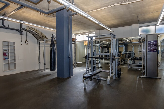 The Towers at Gateway City, Saint Louis, MO 63103 - photo 6