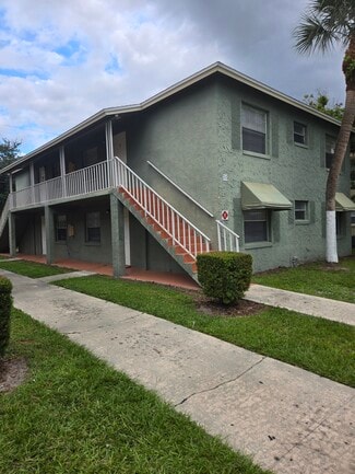 705 Michigan Ct Unit 3 on 2nd FL, Saint Cloud, FL 34769