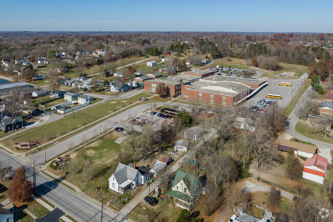 Georgetown Elementary School is a public school in New Albany, IN.
