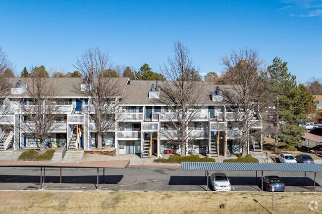 Duplexes In the inviting and quiet Horseshoe Park, Aurora, Colorado.