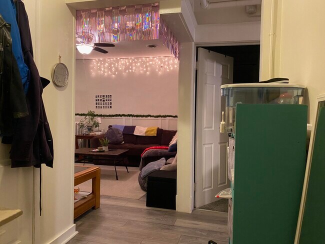 741 Myrtle Ave unit Floor 2, Albany, NY 12208 - photo 6