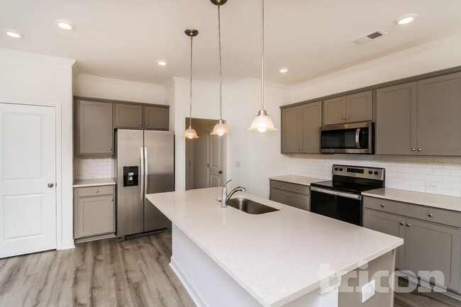 165 E Rdg Way, Woodstock, GA 30188 - photo 4