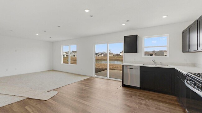 5478 Tranquilo Way, Fort Wayne, IN 46818 - photo 7