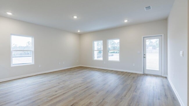 6672 Brookridge Dr, Hahira, GA 31632 - photo 3