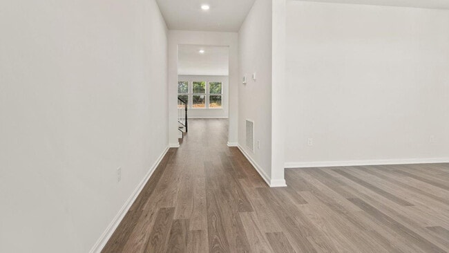 1112 Muddy Branch Ct, Middle River, MD 21220 - photo 3