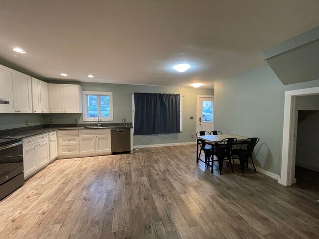 119 Birdseye View Dr unit a, Ithaca, NY 14850 - photo 5