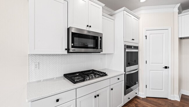 406 Fiery Rd, Mauldin, SC 29607 - photo 6