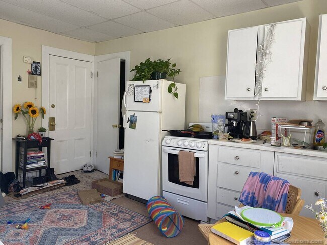 297 Nahant Rd unit 2, Nahant, MA 01908 - photo 5