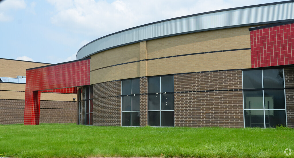 Ecorse High School, located in the Ecorse neighborhood.